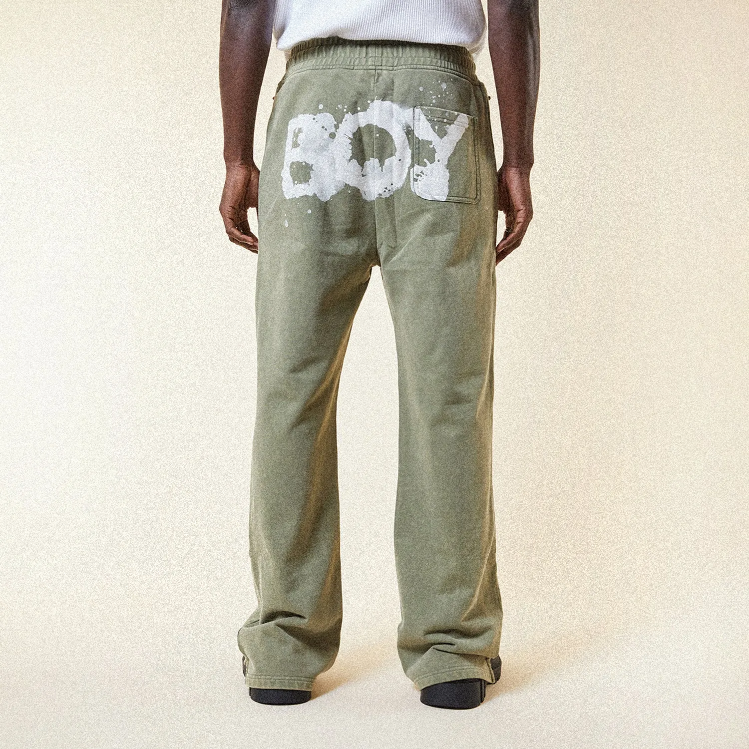 ARTISTS JOGGING PANT - WASHED KHAKI