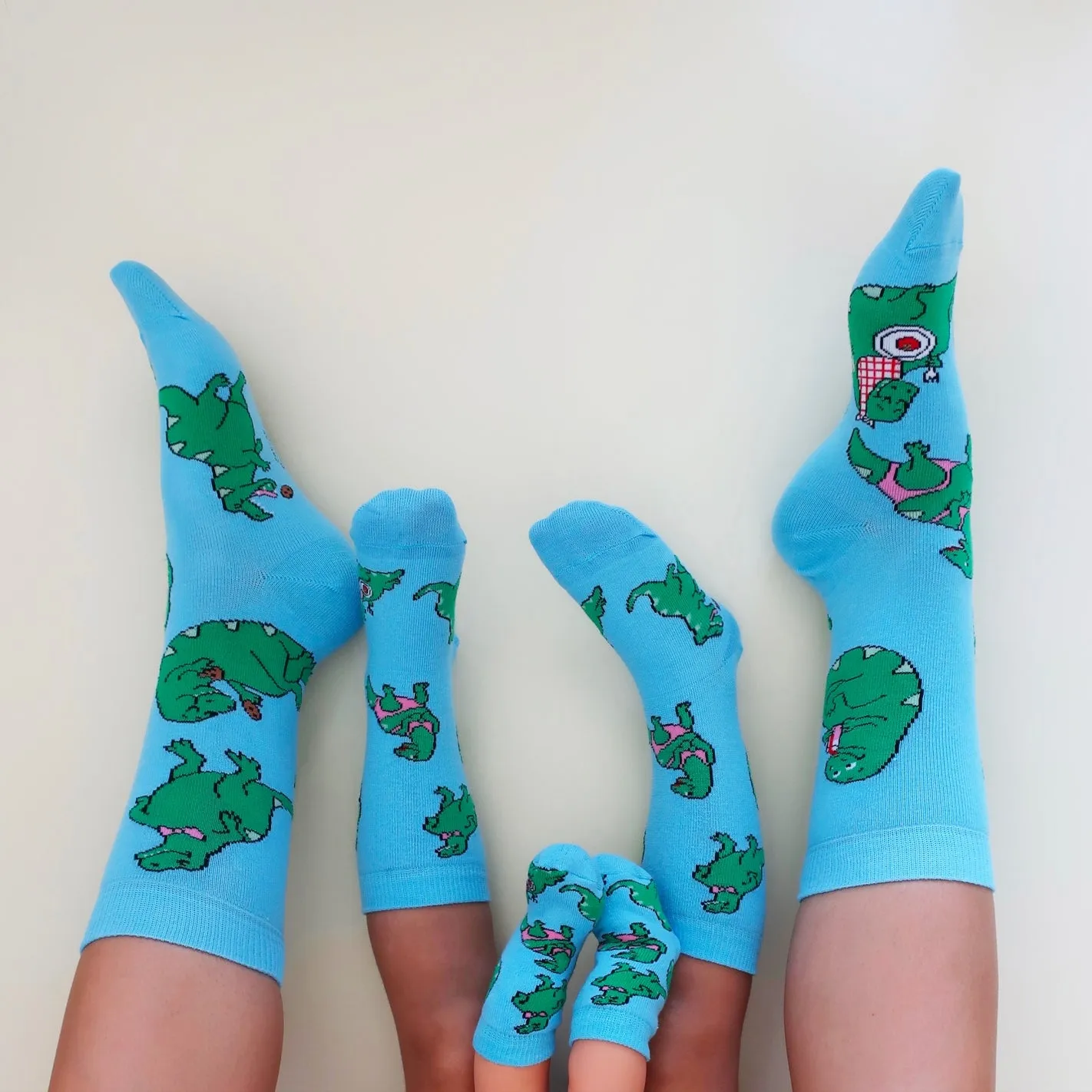 DINO BABY SOCKS