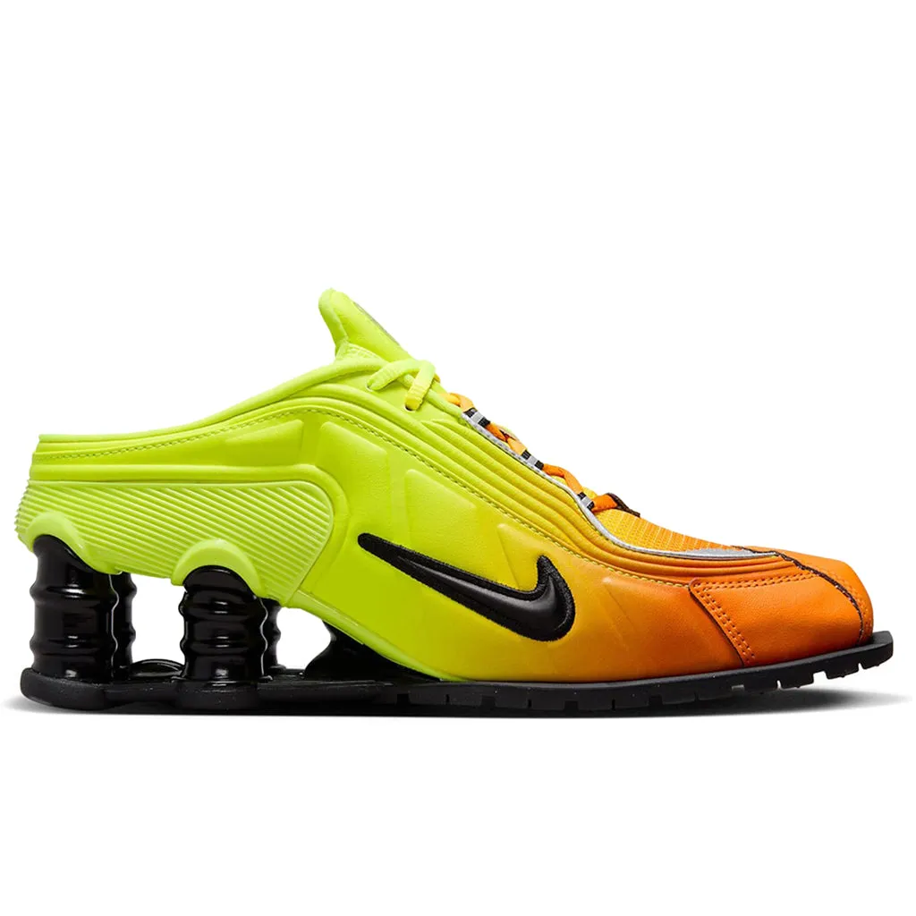 Nike x Martine Rose Women's Shox MR4 - Safety Orange/Black