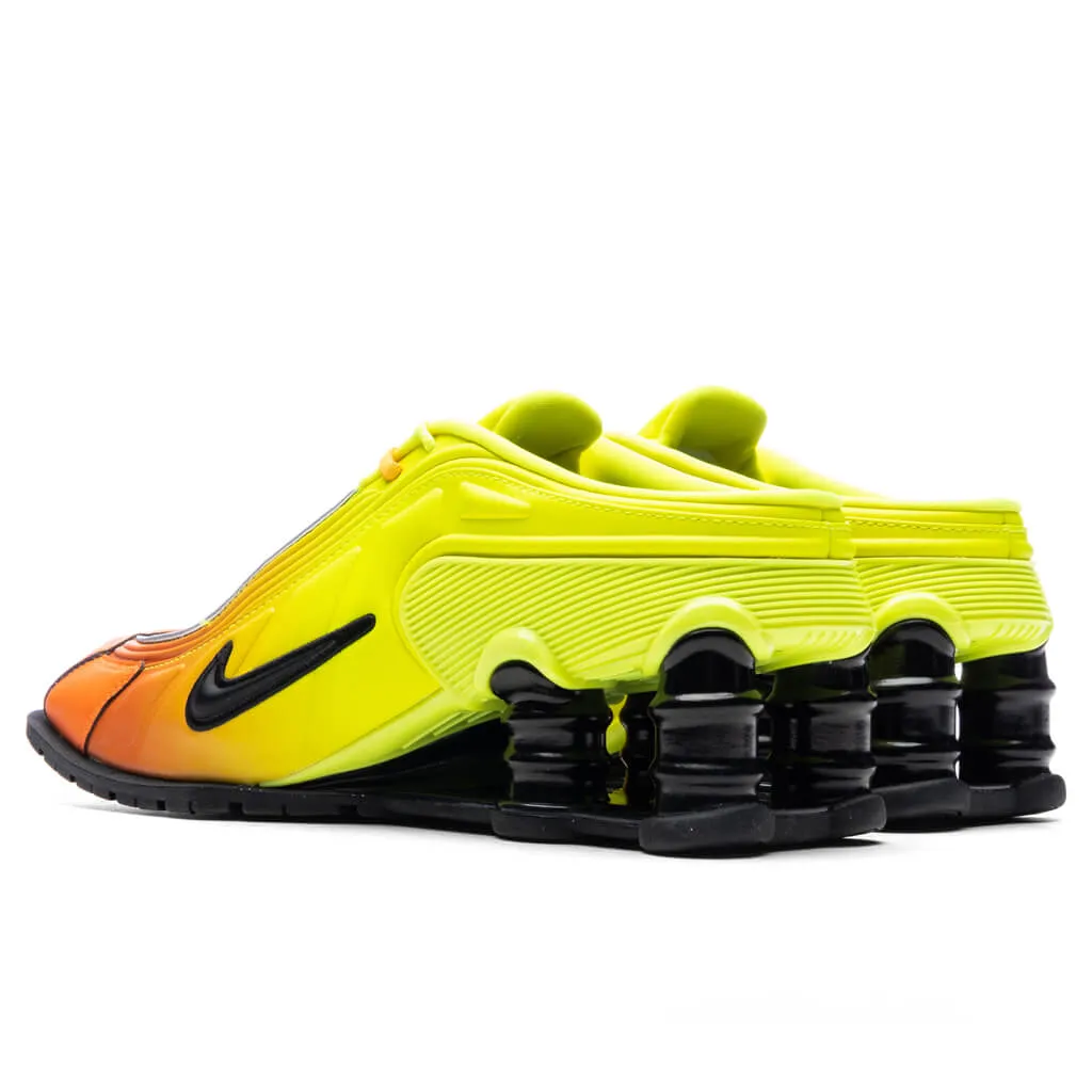 Nike x Martine Rose Women's Shox MR4 - Safety Orange/Black